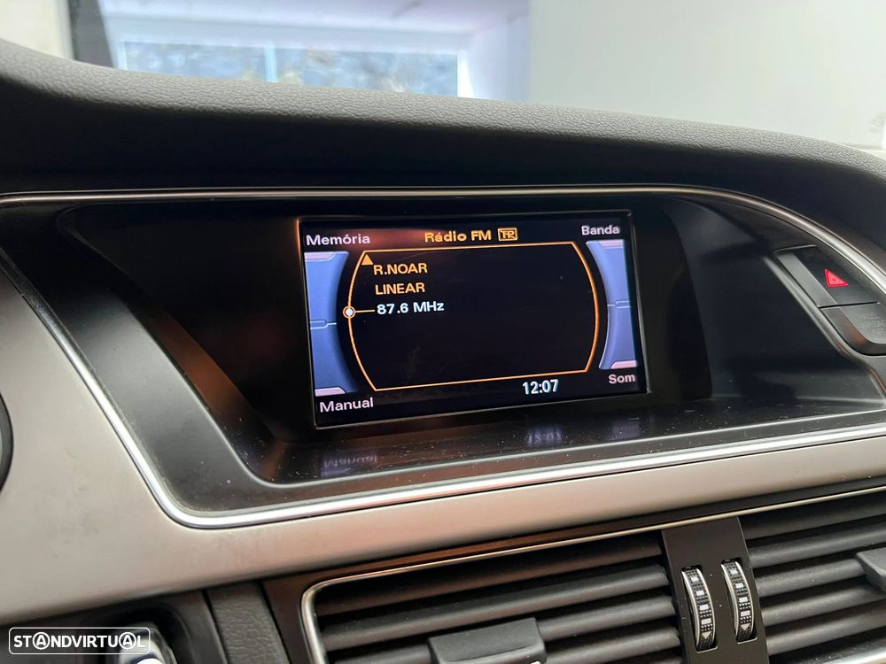 Audi A4 Avant 2.0 TDI - 6