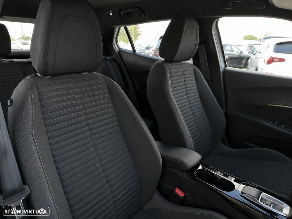 Peugeot e-2008 54 kWh Style - 33