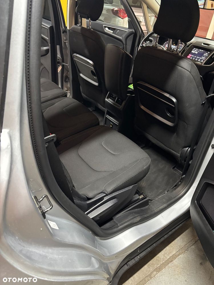 Ford S-Max 2.0 TDCi 4WD Titanium PowerShift - 12