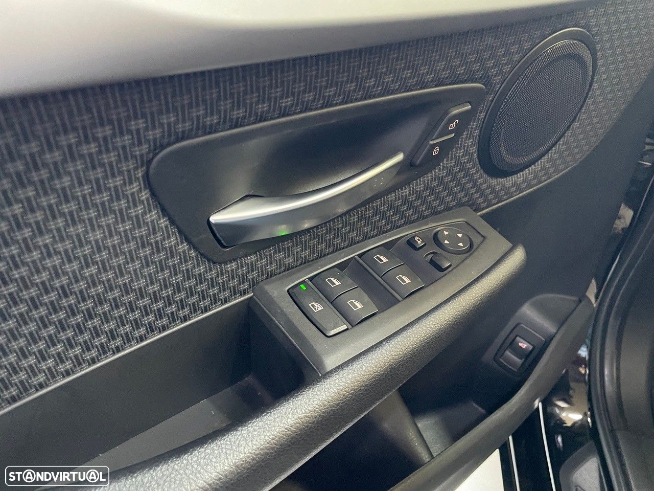 BMW 216 Active Tourer d Advantage Auto - 36