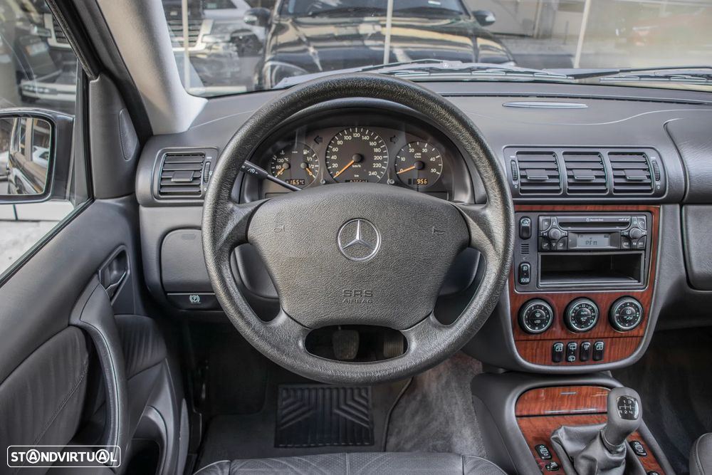 Mercedes-Benz ML 270 CDi - 11