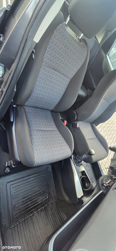 Toyota Yaris 1.33 Dynamic - 34