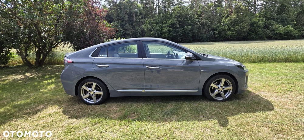 Hyundai IONIQ Hybrid Premium - 7