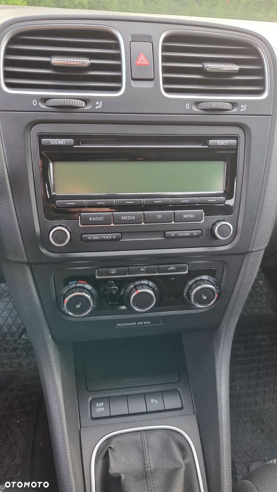 Volkswagen Golf 1.6 TDI Comfortline - 14