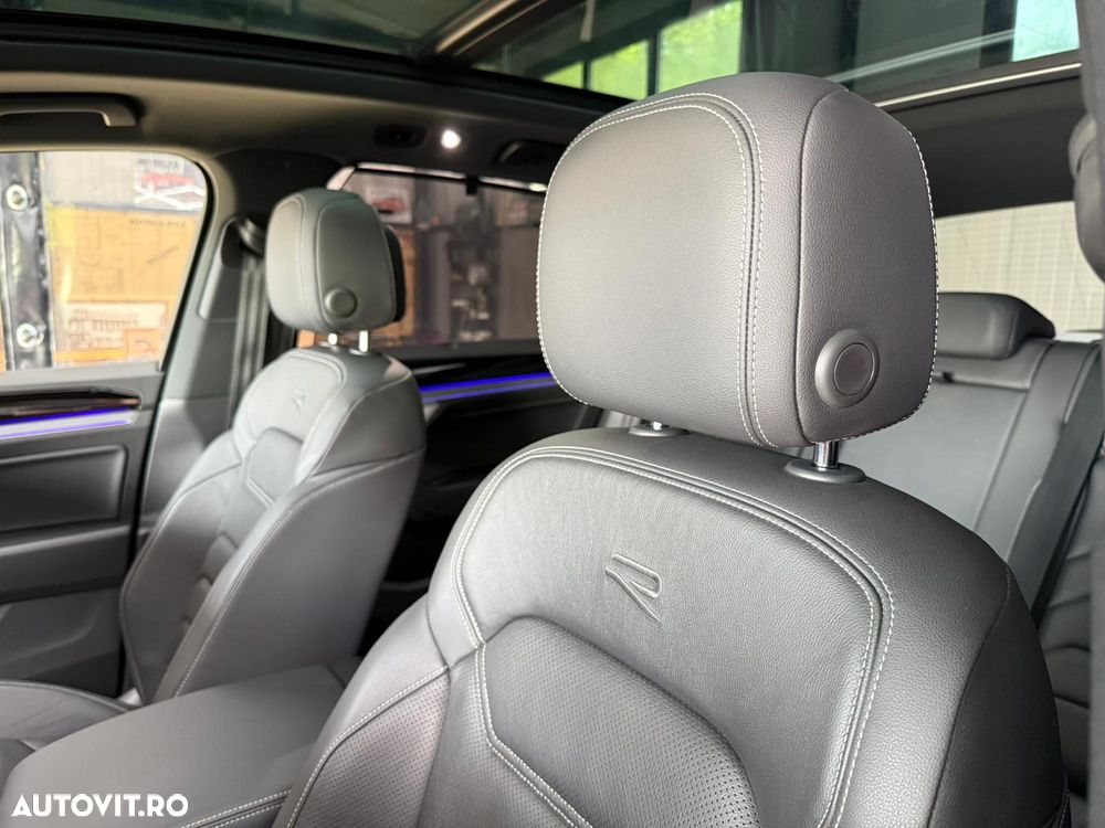 Volkswagen Touareg - 24