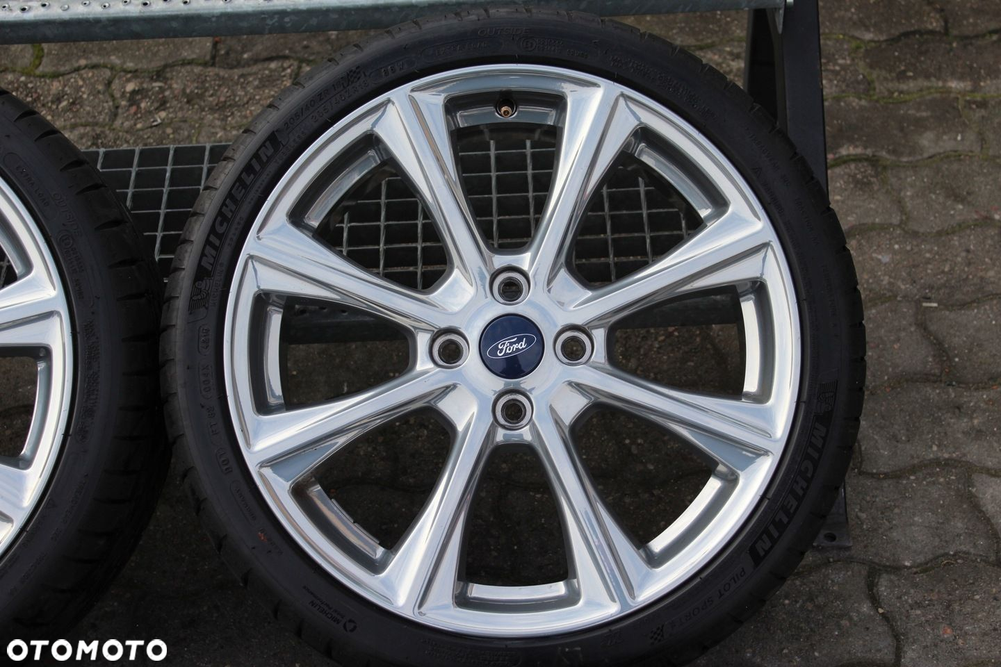 ORYG FORD FIESTA VIGNALE 18 4x108 ET47,5 7J TPMS - 4
