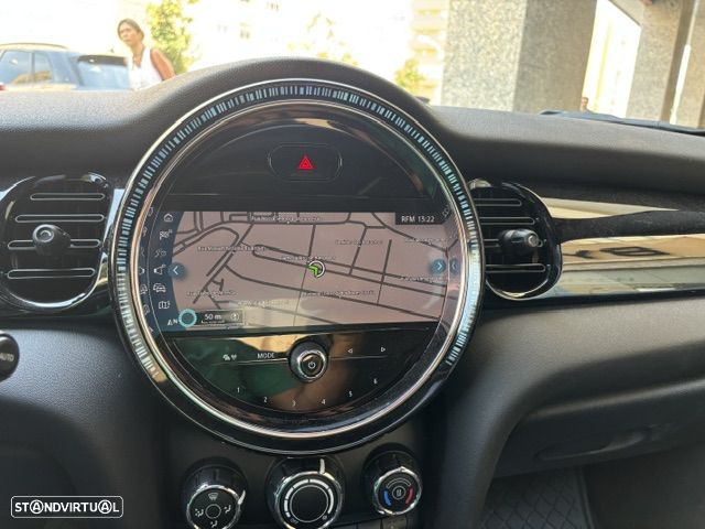 MINI 3 Portas Cooper Auto - 23