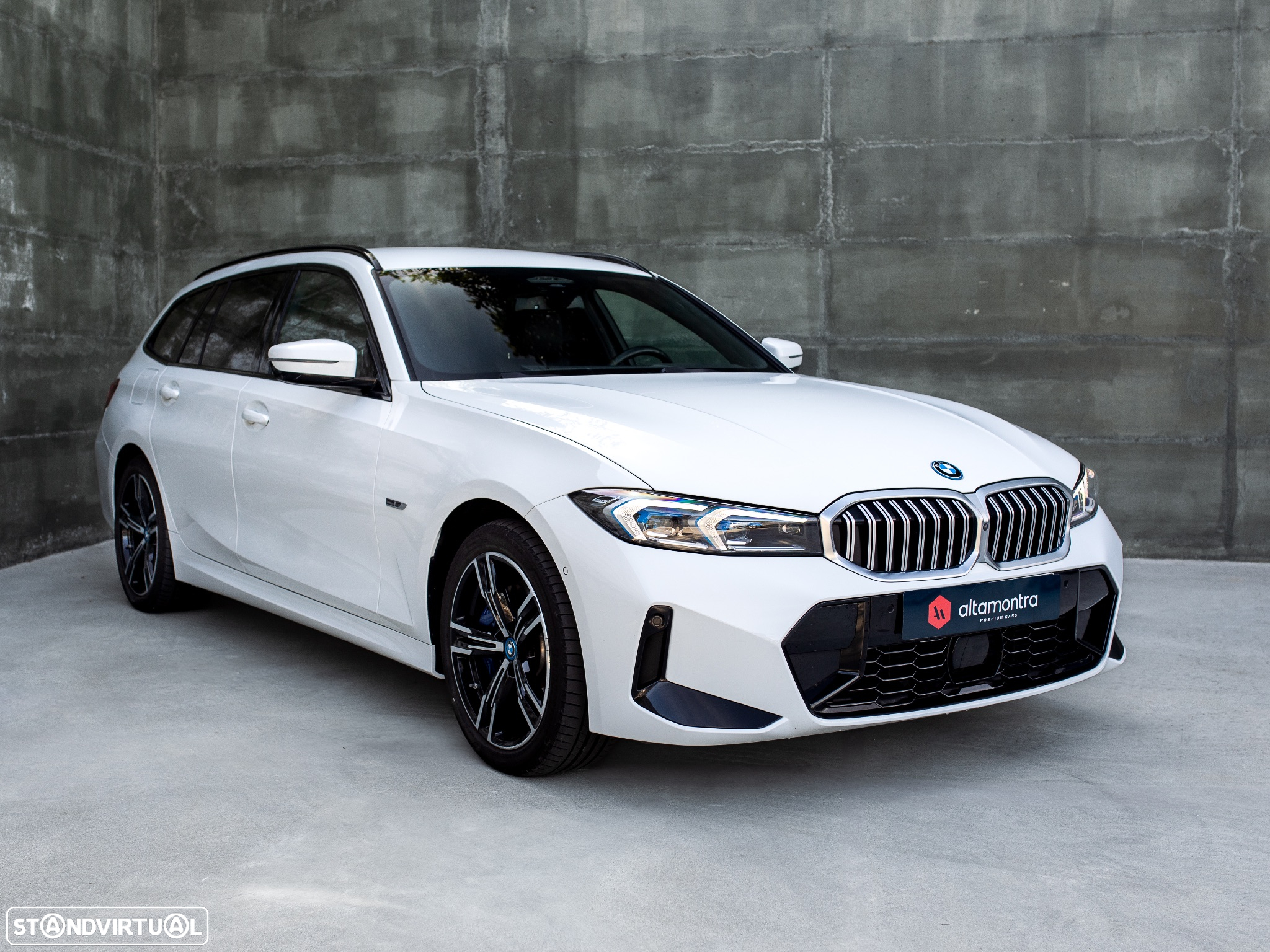 BMW 330 e Touring Pack M Auto - 2