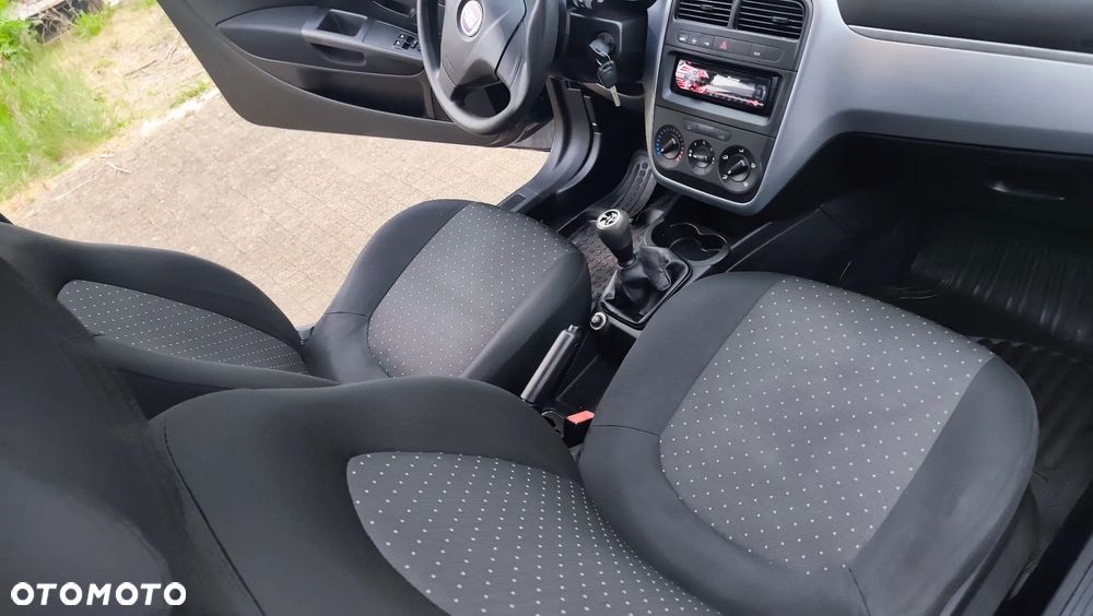 Fiat Grande Punto 1.4 8V Dualogic Active - 29