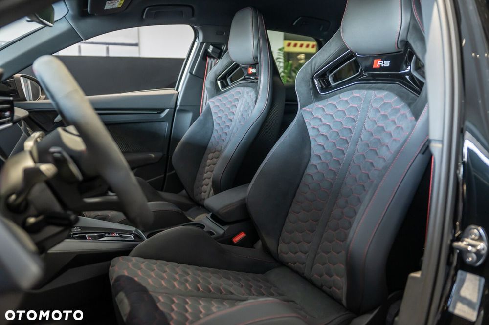 Audi RS3 Sportback - 6