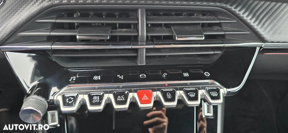 Peugeot 2008 PureTech 130 Stop&Start GT-Line Edition - 12