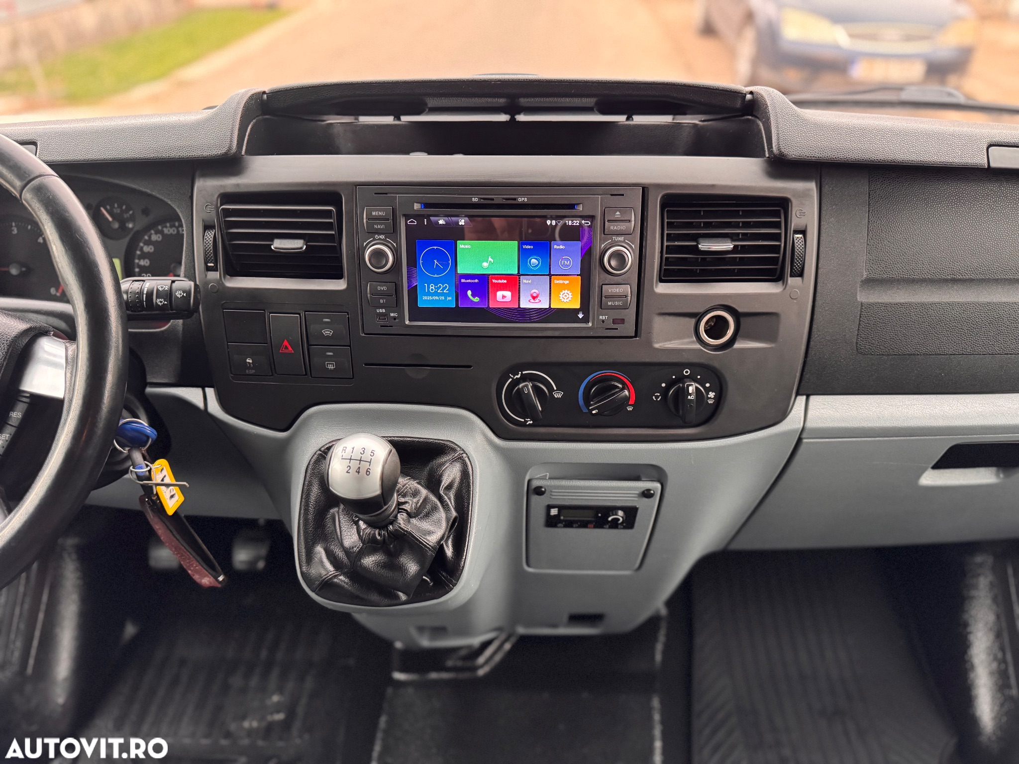 Ford Transit - 10