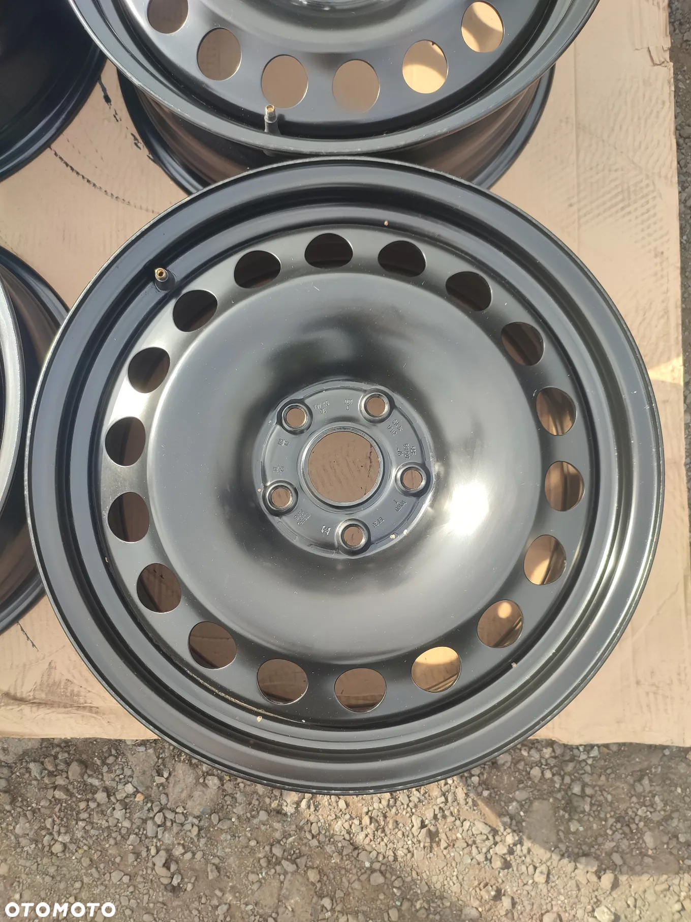 Felgi stalowe VW Volkswagen 17 cali 5x112 6.5Jx17 ET38 - 2
