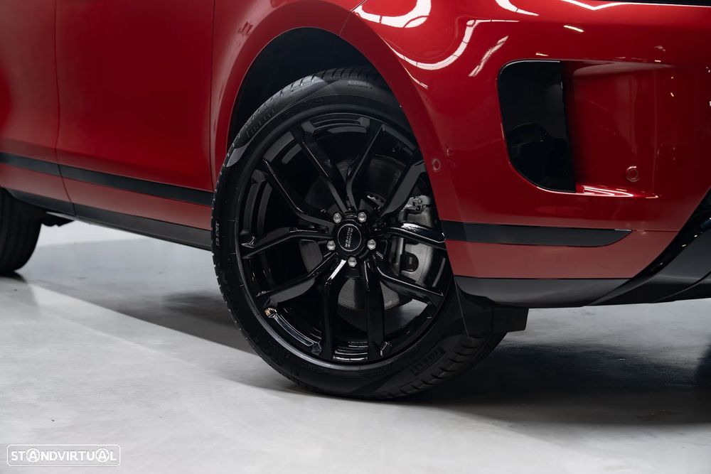 Land Rover Range Rover Evoque 1.5 P300e AWD R-Dynamic SE Auto - 4