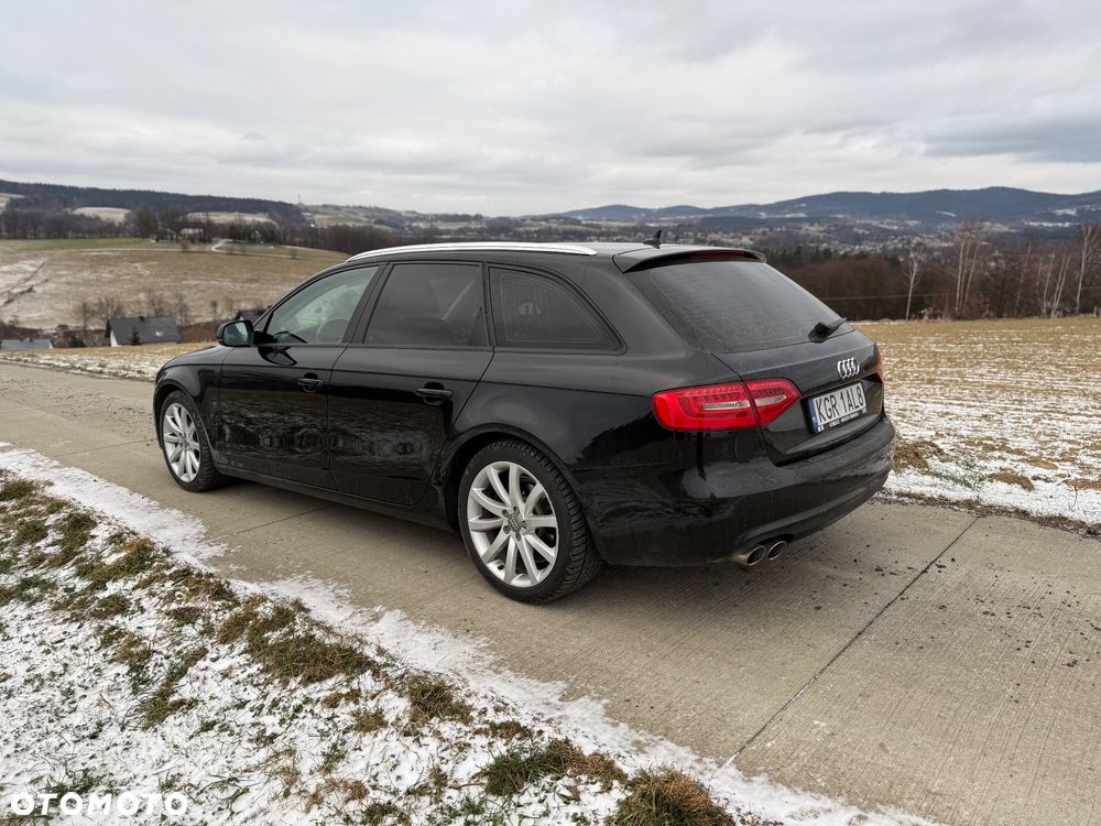 Audi A4 Avant 2.0 TDI Limited Edition - 4