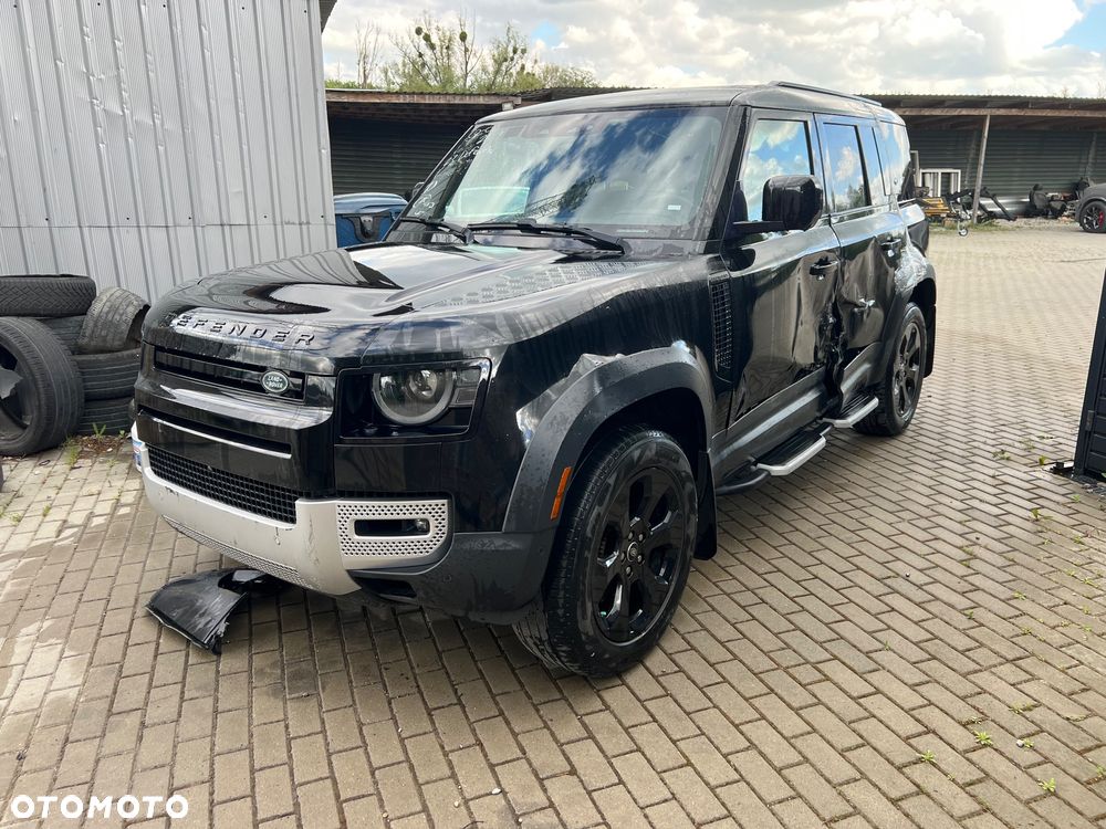 Land Rover Defender 110 P300 - 3