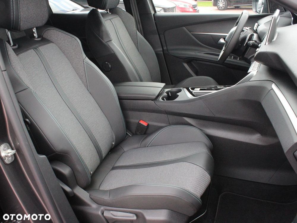 Peugeot 3008 - 13