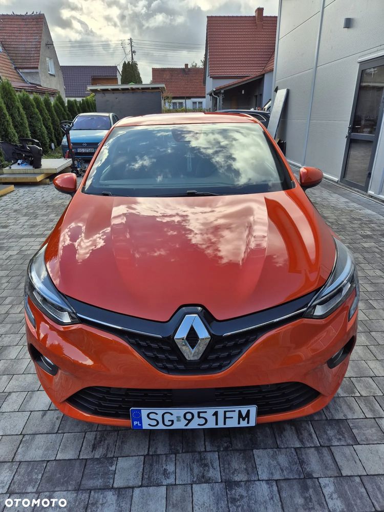 Renault Clio - 10