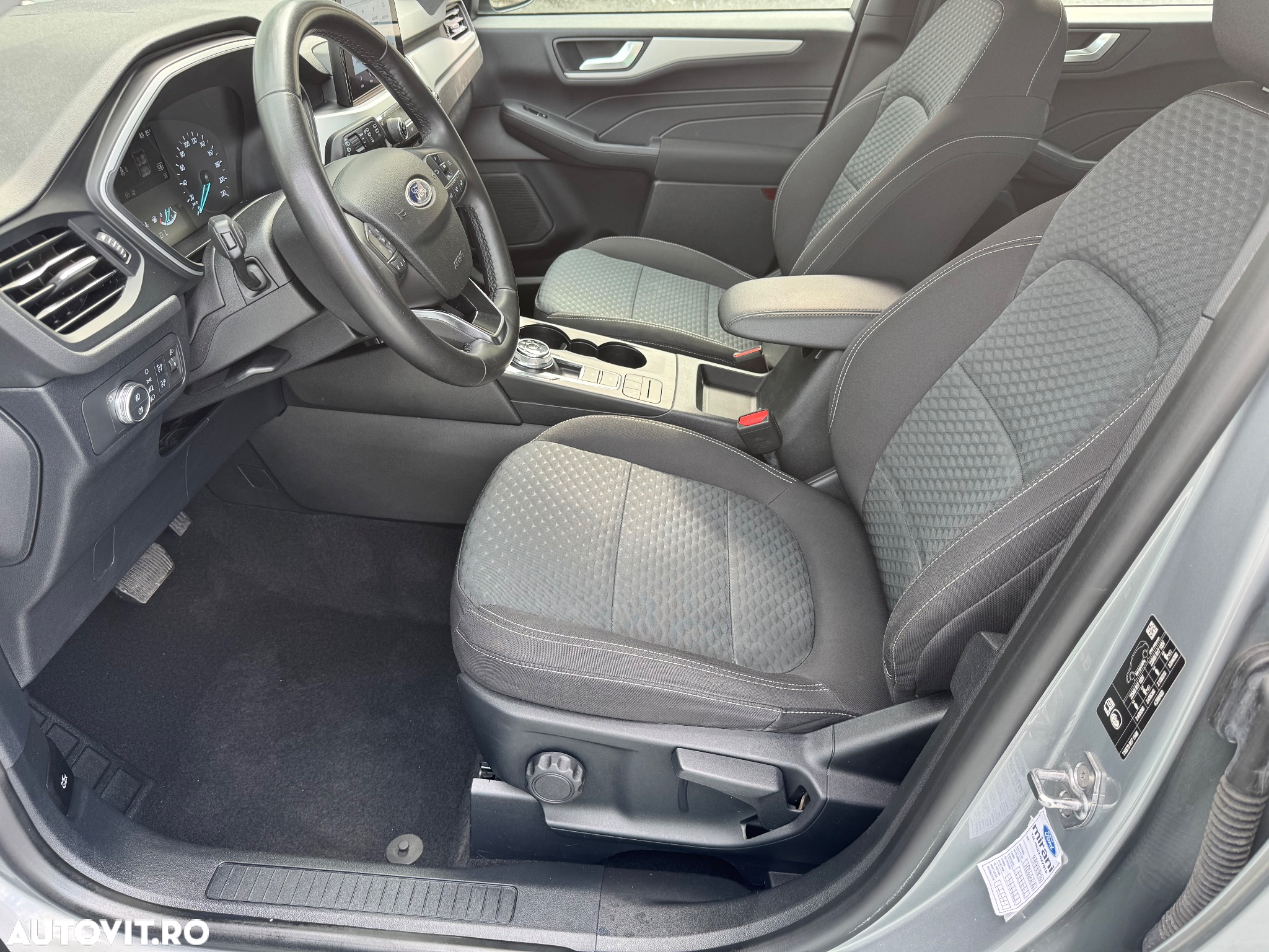 Ford Kuga 1.5 EcoBlue Aut. COOL&CONNECT - 6
