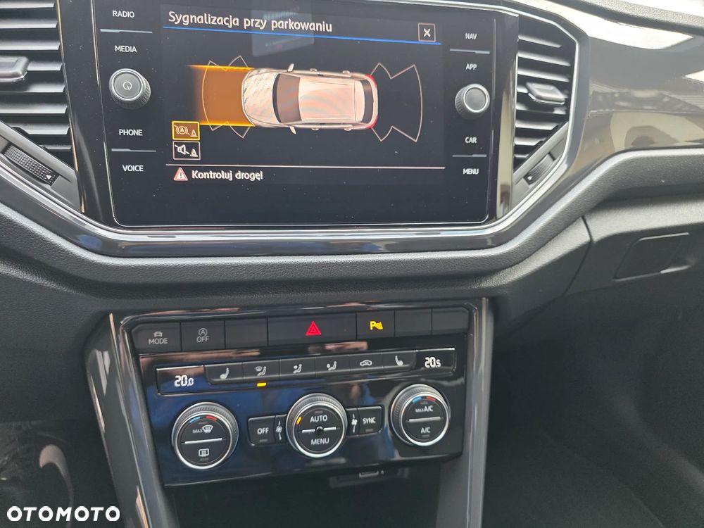 Volkswagen T-Roc - 26