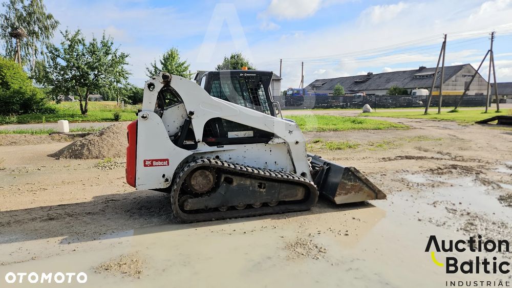 Bobcat T 300 - 6