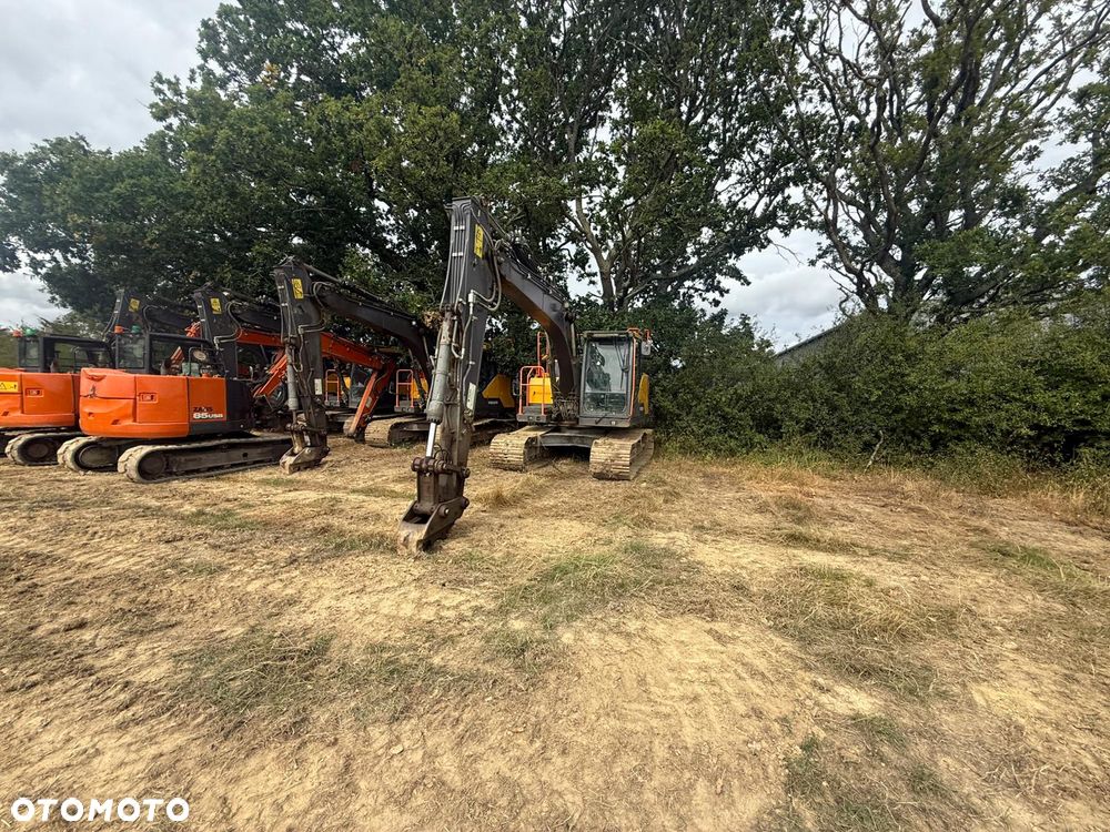 Volvo ec200el - 4