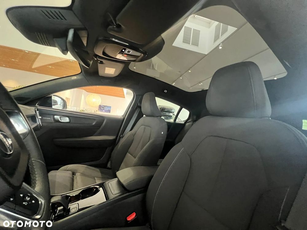 Volvo C40 Recharge 82 kWh Single M Extended Range RWD Ultimate - 10
