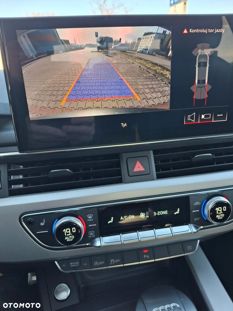 Audi A4 Limousine 35 TFSI mHEV S Line S tronic - 9