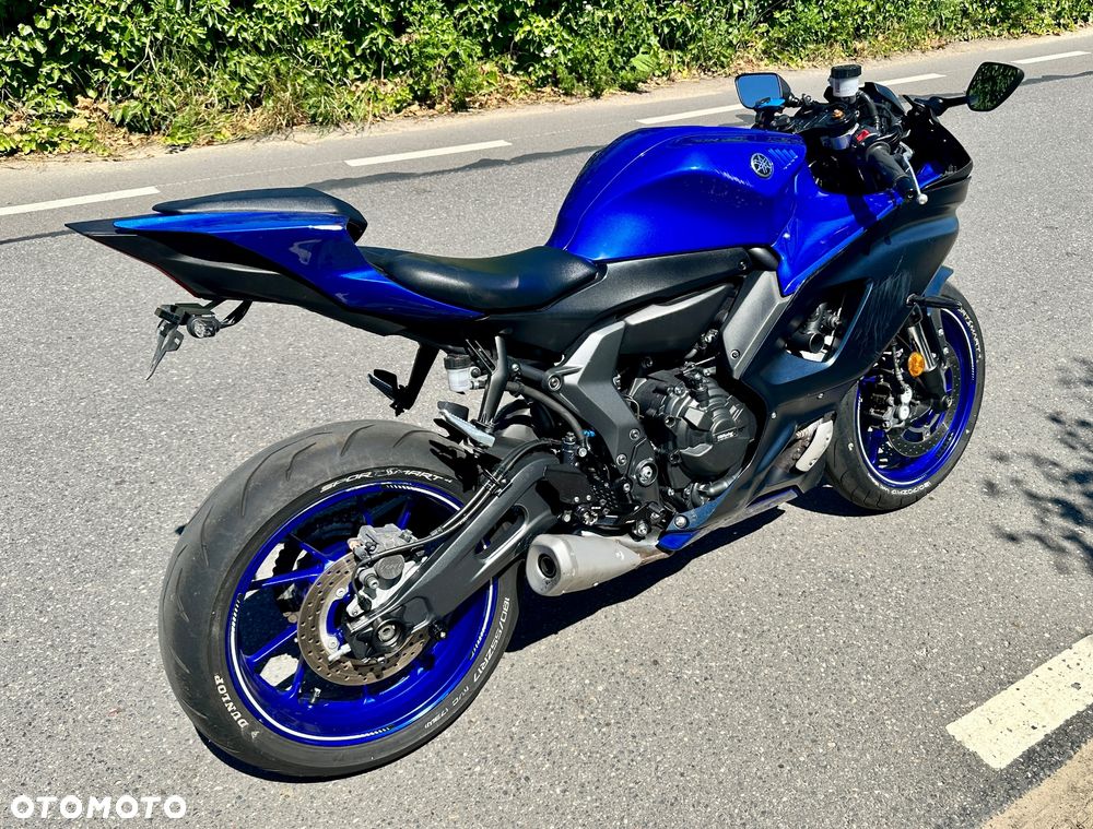 Yamaha R7 - 5