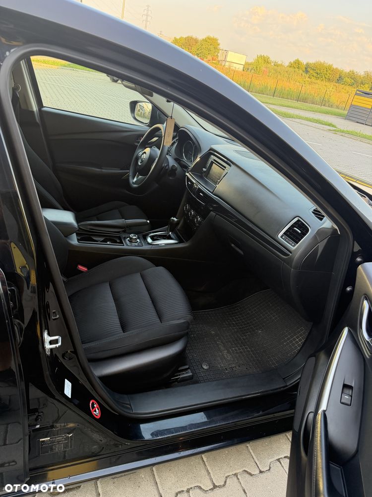 Mazda 6 - 8