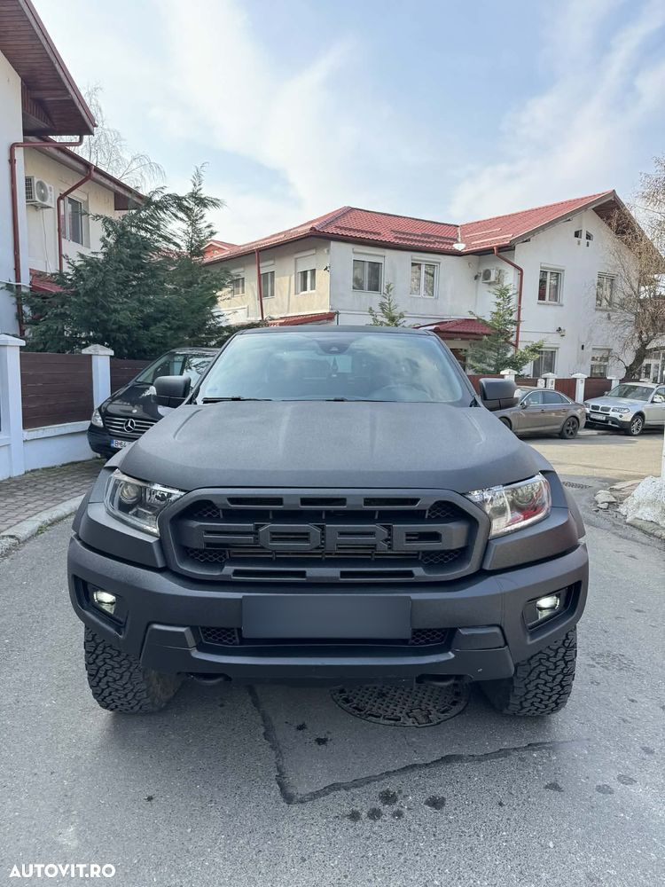 Ford Raptor - 12