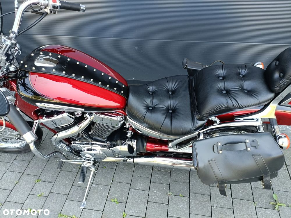 Suzuki Intruder - 20