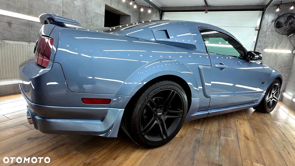 Ford Mustang - 10