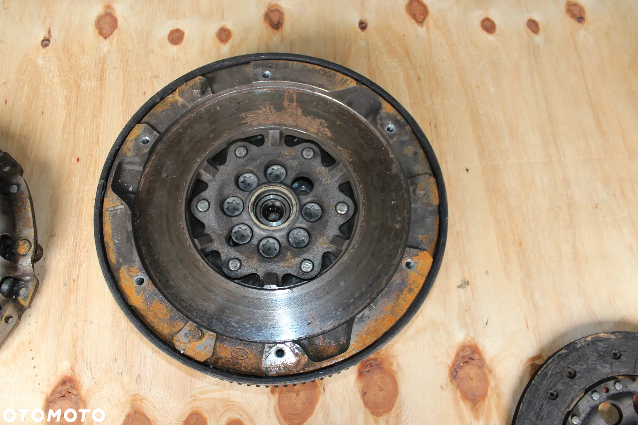KOŁO DWUMASOWE BMW E87 E90 E92 N47 7594958 2011 - 6