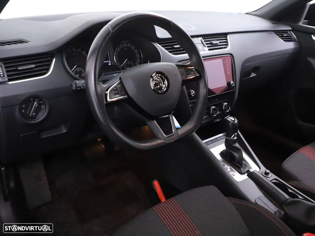 Skoda Octavia Break 1.6 TDI DSG Style - 14