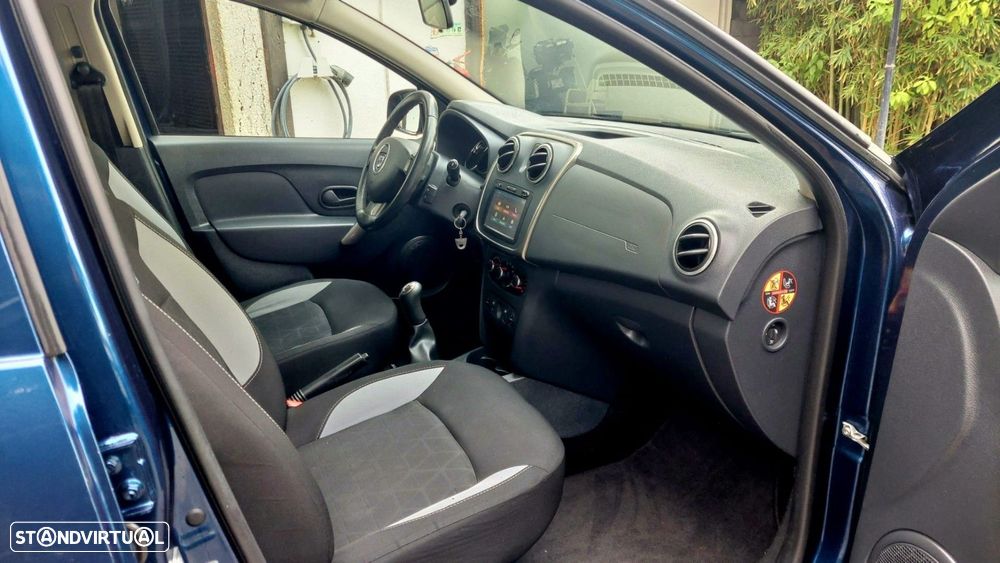 Dacia Sandero 0.9 TCe Stepway - 8