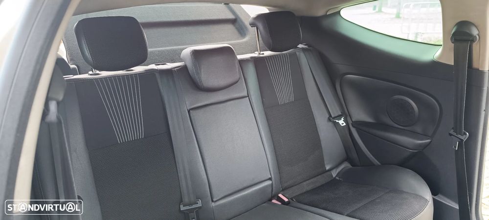 Renault Mégane Coupe 1.5 dCi Dynamique S - 14