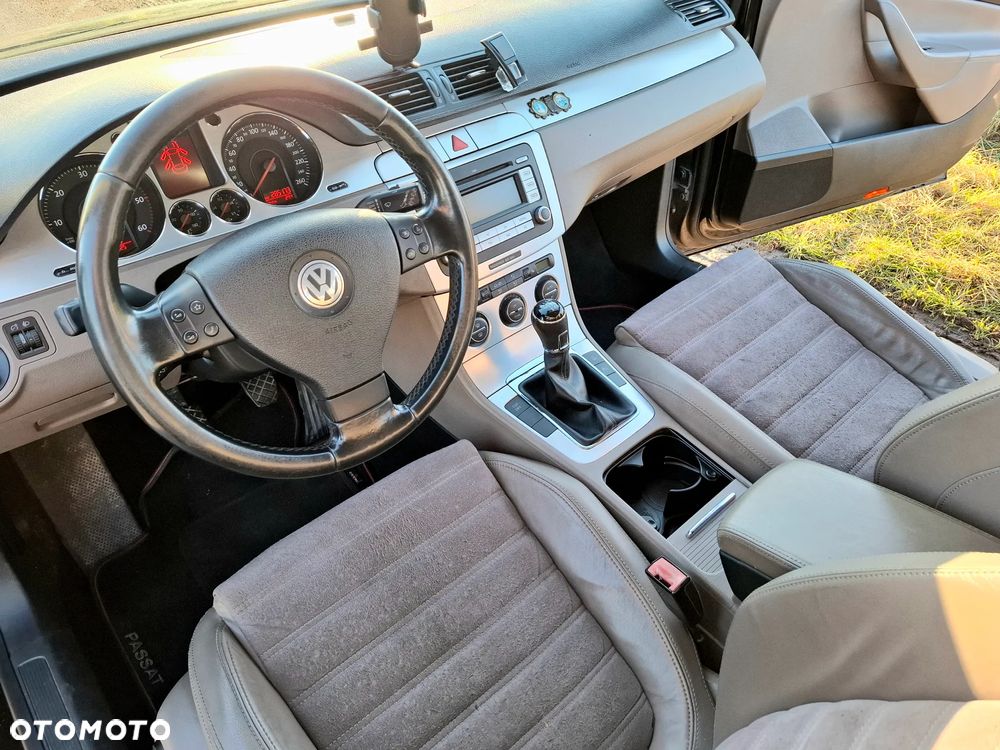 Volkswagen Passat Variant 2.0 TDI Highline - 5