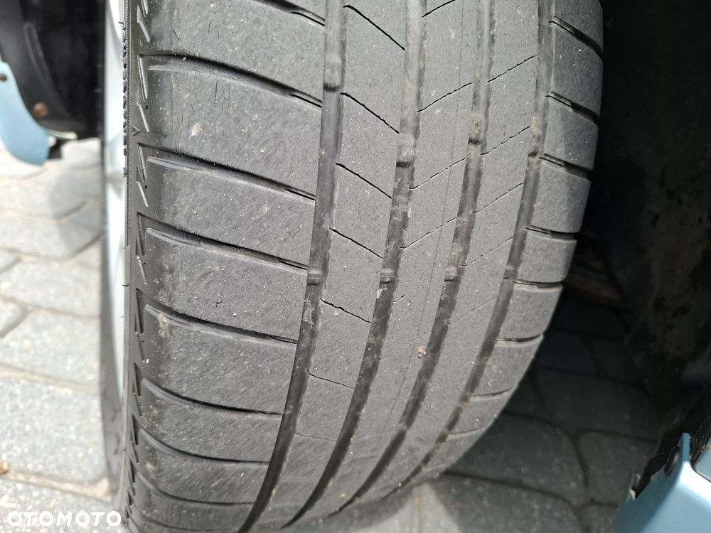 Opel Zafira 1.8 Sport - 23