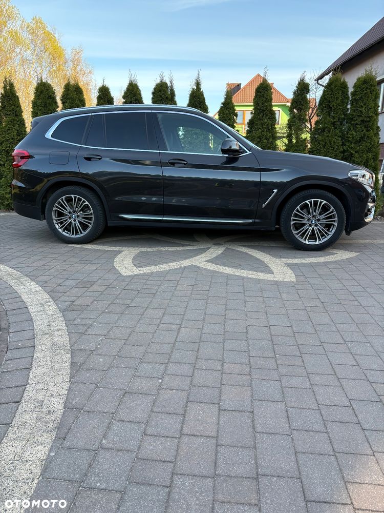 BMW X3 xDrive20d Luxury Line - 4