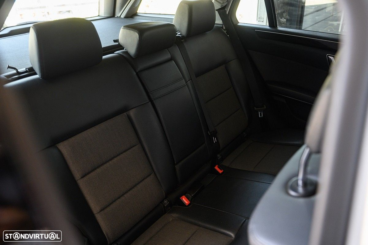 Mercedes-Benz E 250 CDi Avantgarde BE Auto. - 19