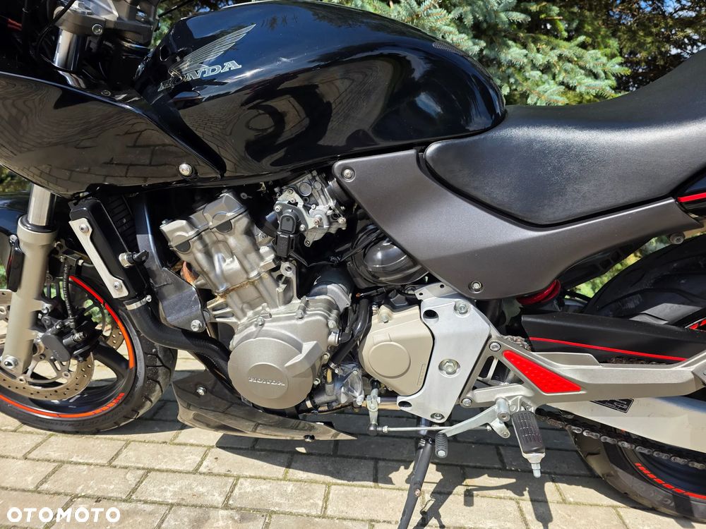 Honda Hornet - 32