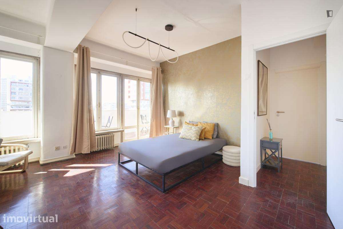 Quarto - localizado em Roma-Areeiro Lisbon - Grande imagem: 3/55