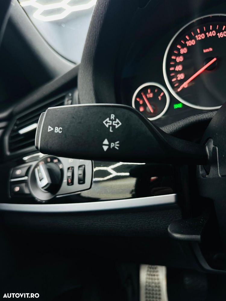 BMW X3 xDrive20i - 28