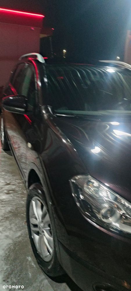 Nissan Qashqai 2.0 4x4 Tekna CVT - 17