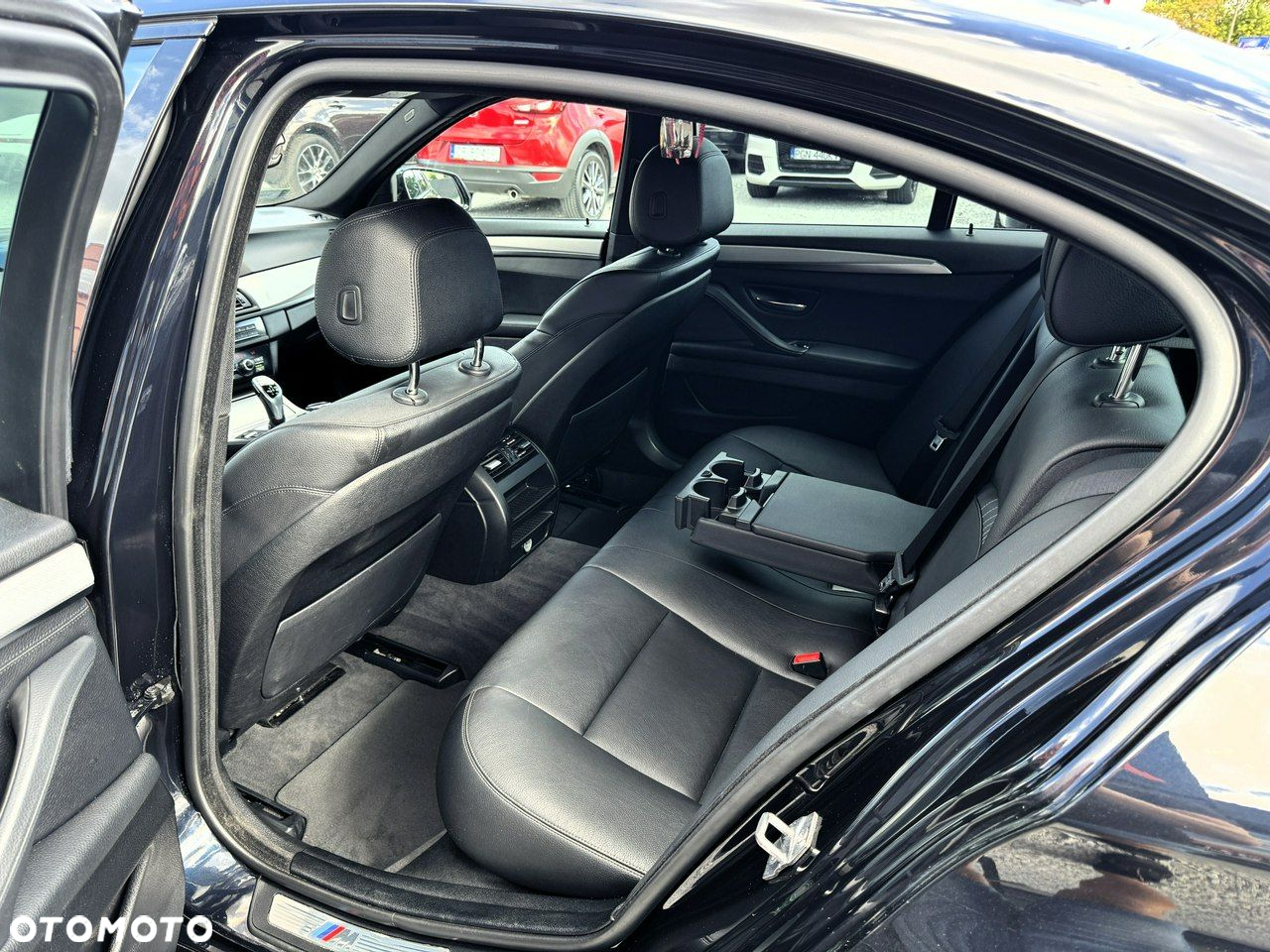 BMW Seria 5 525d xDrive - 26