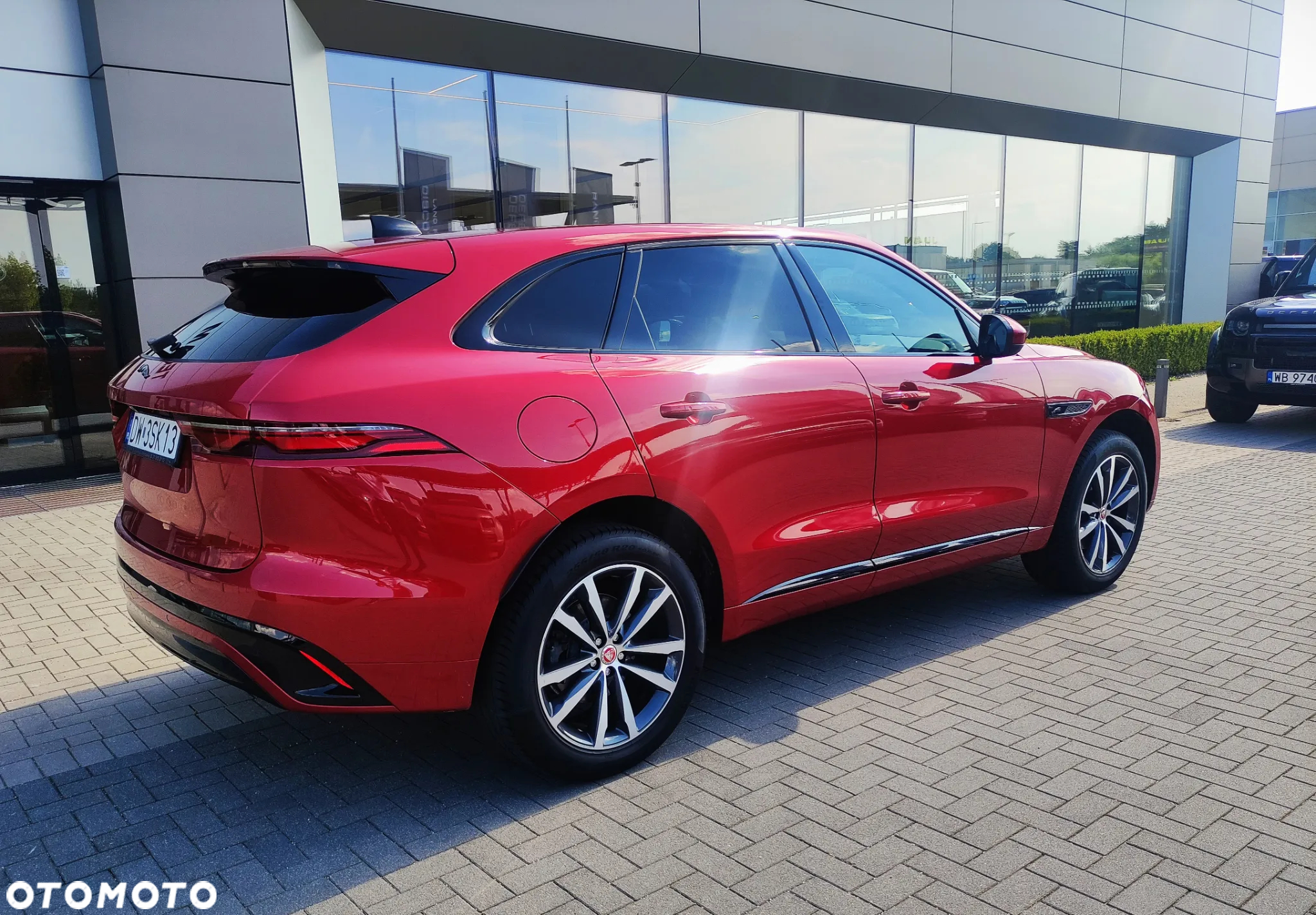 Jaguar F-Pace - 8