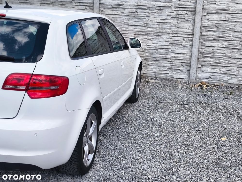 Audi A3 Sportback 2.0 TDI DPF (DSG) S tronic S line Sportpaket plus - 25