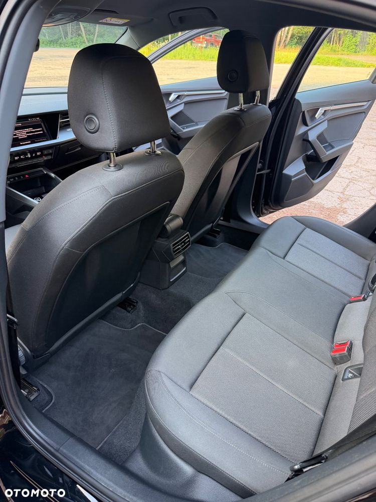 Audi A3 Limousine 30 TDI S tronic - 3