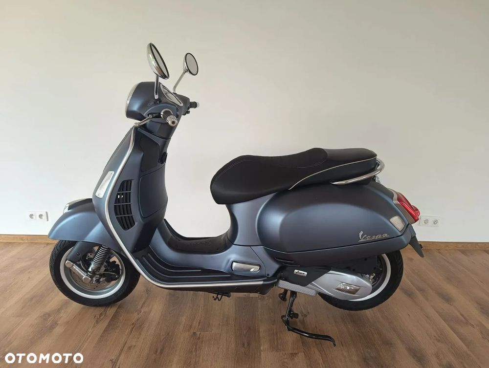 Piaggio Vespa - 7